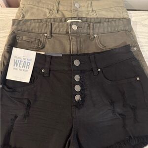 Juniors Shorts Bundle (3) H&M and Angel Kiss size 1/25